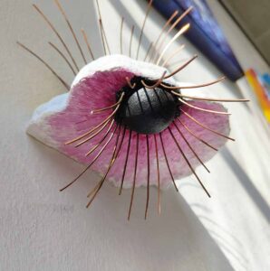 Anansi 20-16-12 Tondelhout, koper, hout, pigment, bijenwas 2022 DHVR
